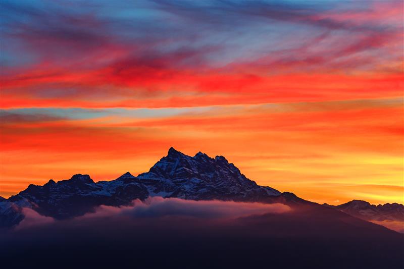 Momentum_GettyImages-900041066 1 1.jpg